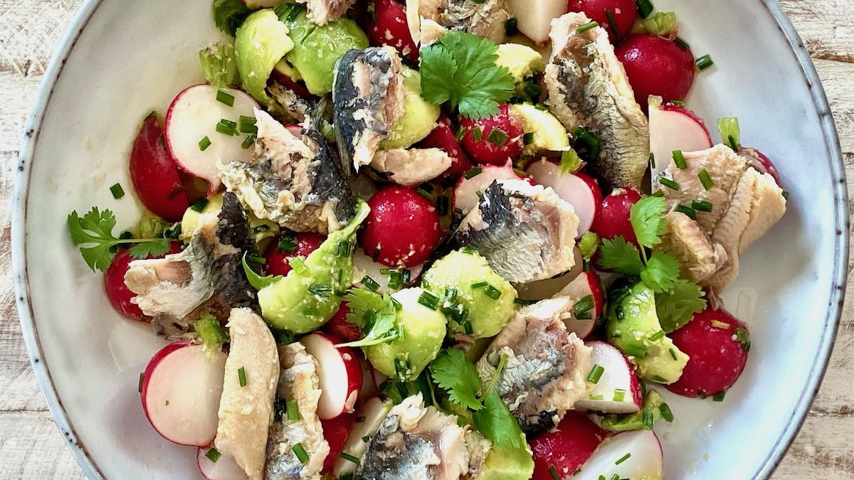 AIP Radieschen-Sardinen Salat